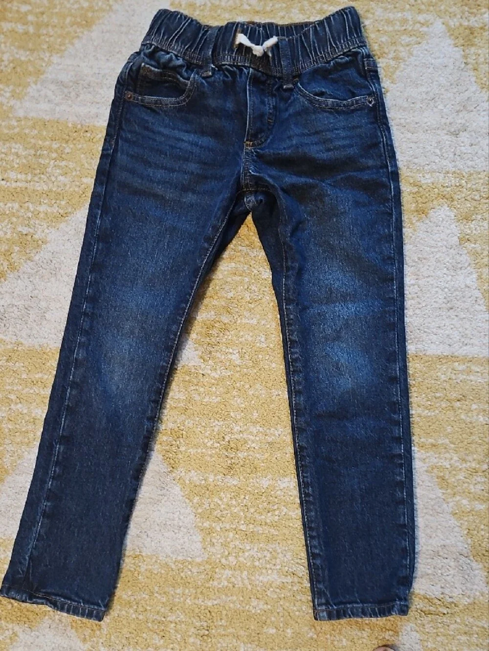 GAP Slim Taper Jeans in Indigo Blue with Contrast Stitching